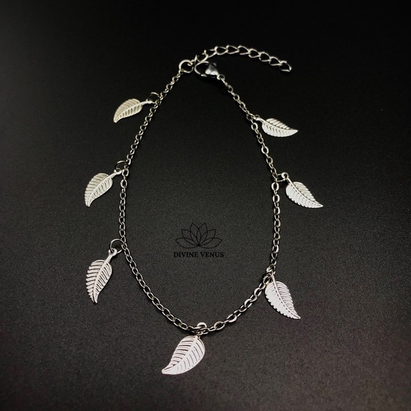 Leaf Anklet β’ Stainless Steel π - Picture 3 of 5